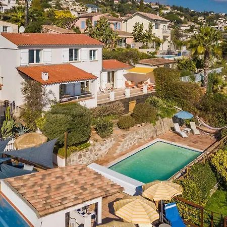 Four Bedroom House In Golfe Juan *