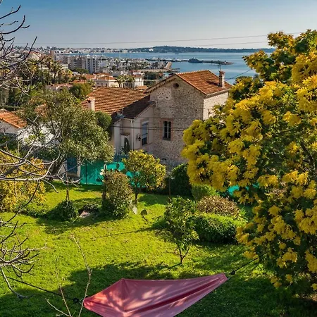 Four Bedroom House In Golfe Juan